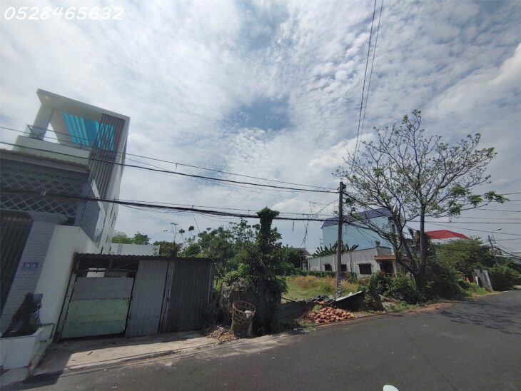 Ra nhanh lô đất biệt thự cực đẹp 1100m2 đường Tân Thông Hội 32x36m