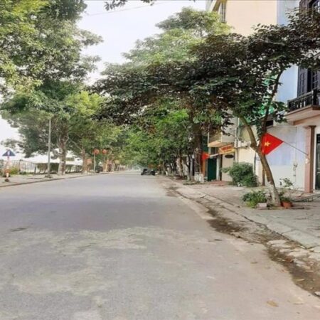 BÁN NHÀ TÂY TRÀ HOÀNG MAI -LÔ GÓC- MT RỘNG-Ô TÔ-NHỈNH 12 TỶ