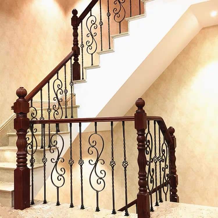 Tôi cho thuê nhà mới, hai cửa đi, Hoàng Văn Thái, 97m2x 5T vỉa hè 31 Tr