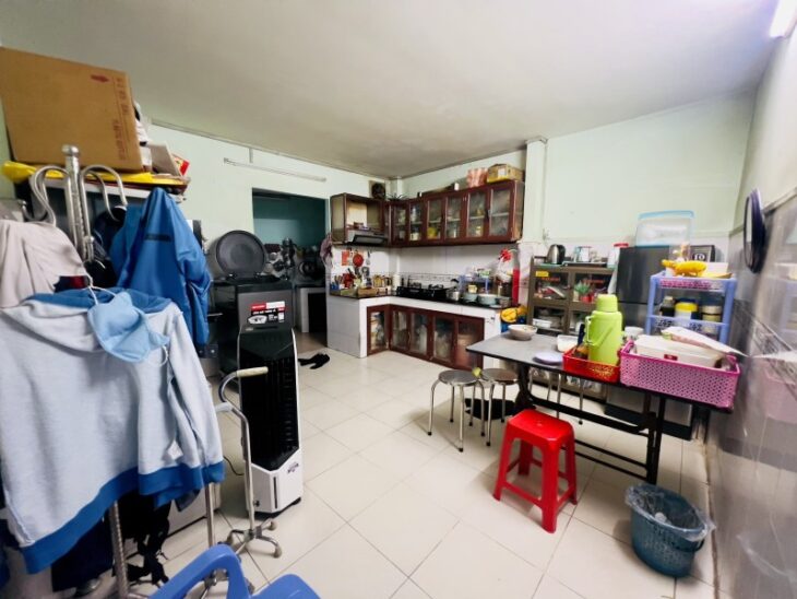 Bán Nhà Nơ Trang Long (4.2×16), 1 bước ra Xe Hơi chỉ 6 Tỷ