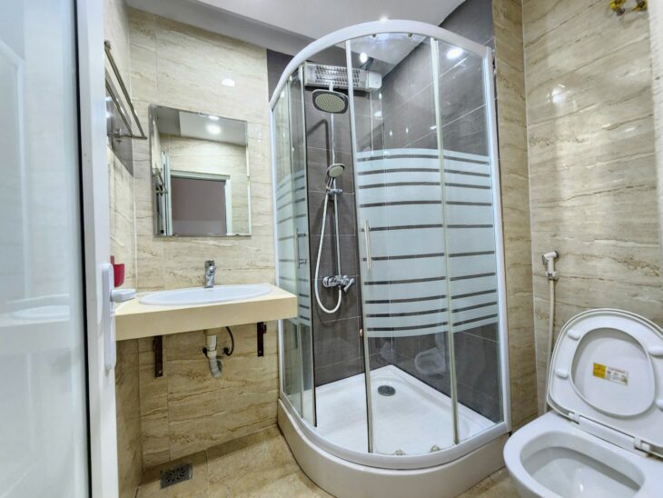 Bán nhà Giáp Nhị oto gần nhà đẹp 36m2 4 T 3,2 MT giá chị 7,65 Tỷ