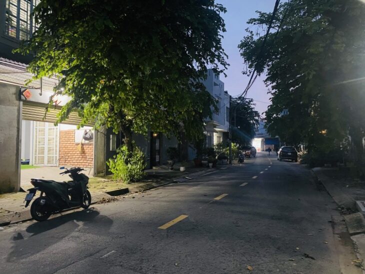 Bán nhà mặt phố Q.2, 116m², 3 tầng, 8.35 tỷ, sổ hồng “`