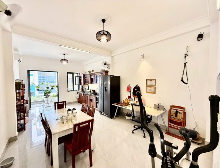 Chỉ 5.6 TỶ TL! 69M², 4 Tầng/3PN, Đường Quang Trung, Gò Vấp! Đang cho thuê 10tr/tháng!