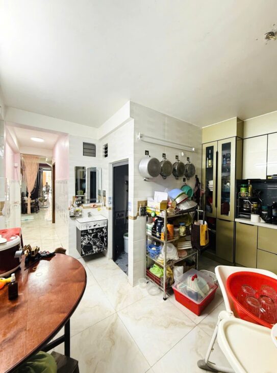 Giá Chỉ 7.39 Tỷ TL! 63M², 5Tầng/4pn, HẺM XE HƠI, Phạm Văn Chiêu, 5p tới siêu thị EMART !