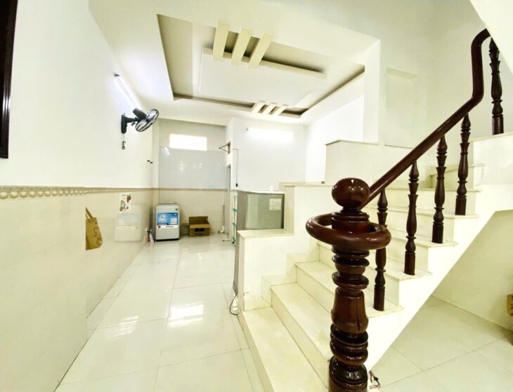 Chỉ 5.4 Tỷ TL! Sở Hữu Nhà 56m² HẺM XE HƠI Gần Công Viên Làng Hoa Gò Vấp!