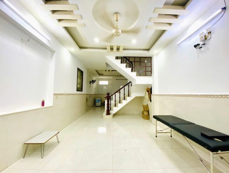 Chỉ 5.4 Tỷ TL! Sở Hữu Nhà 56m² HẺM XE HƠI Gần Công Viên Làng Hoa Gò Vấp!