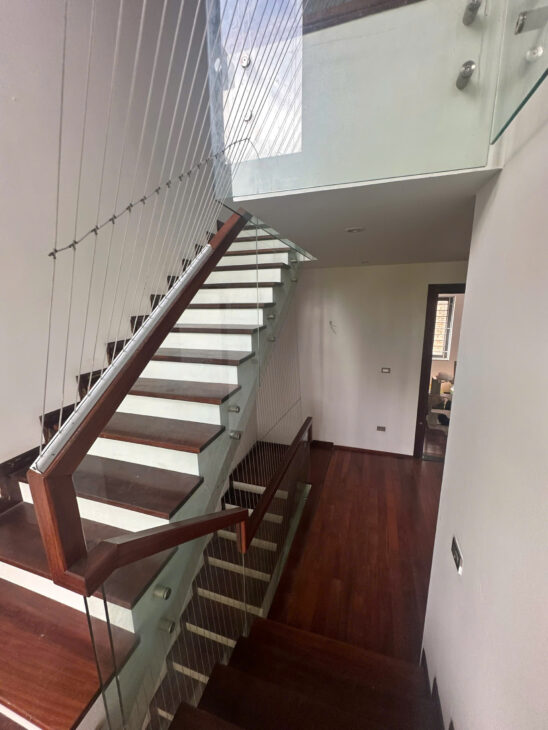 Bán biệt thự Linh Đàm 180m2, mặt tiền 10m, khu VIP, giá 57 tỷ