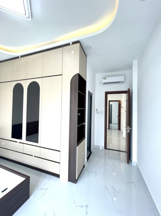 Bán nhà Bùi Văn Ba, Tân Thuận Đông, Quận 7, 60m2 (4.3×14), 3 PN chính chủ lâu năm 6.2 tỷ