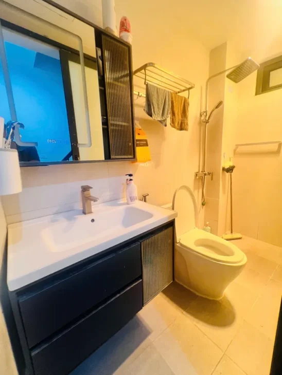 3 BƯỚC CHÂN RA PHỐ NHƯ ĐẠI LỘ