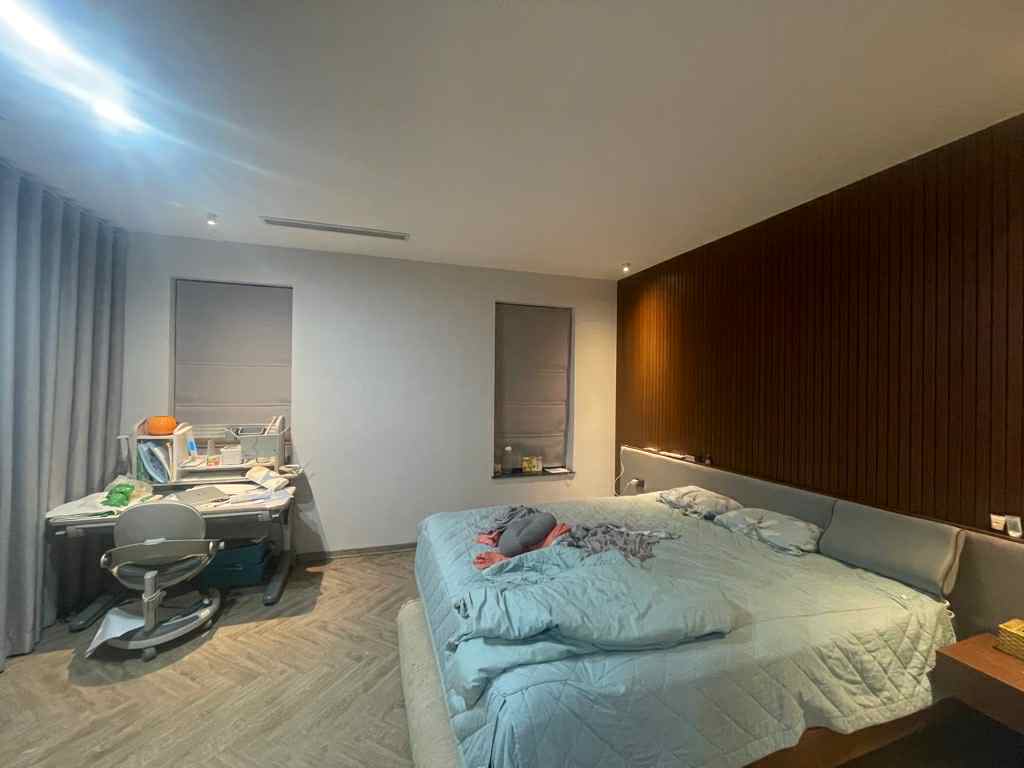 biệt thự sân vườn Ngọc Thụy, 190m x 4 tầng, mặt tiền 7.6m, ôtô tránh, nở hậu