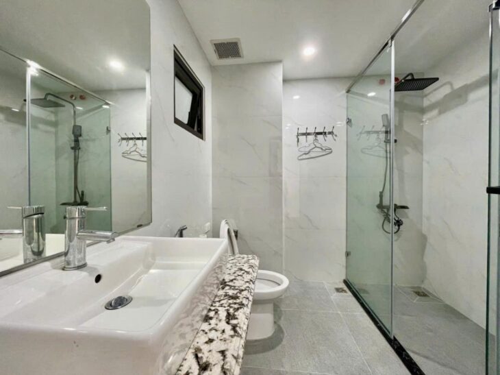 ???? Nhà Đẹp 6 Tầng, Gara 7 Chỗ -Trung Tâm Hành Chính Bắc Từ Liêm-Kinh doanh