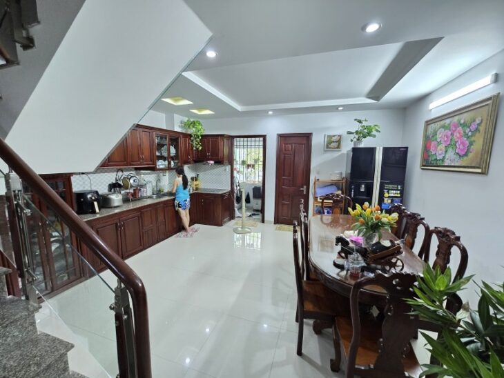 Bán nhà 100m2, 2 tầng, 2PN, ngõ Linh Đông, Thủ Đức – 4.9 tỷ