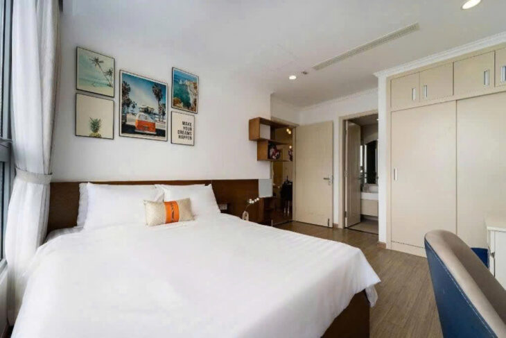 BÁN NHÀ MẶT PHỐ ĐÊ LA THÀNH, BA ĐÌNH – 107M² – MT 8M – VỈA HÈ RỘNG – XÂY TÒA VP, KS- 77 TỶ