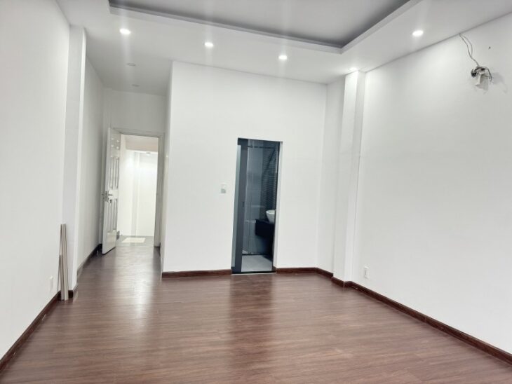 NHÀ 4 TẦNG GẦN NGUYỄN THỊ ĐỊNH QUẬN 2 – CHỈ NHỈNH 5 TỶ