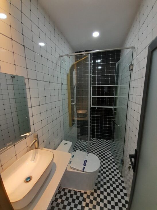 Bán nhà 4 tầng, 70m², 4PN, 4WC, Hiệp Bình Chánh, Thủ Đức – 6.95 tỷ