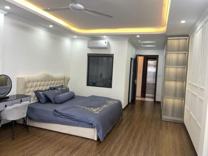 NHÀ MỚI VƯƠNG THỪA VŨ KINH DOANH THANG MÁY DT 51m2 7 tầng MT 4.2m Giá 22.55 tỷ