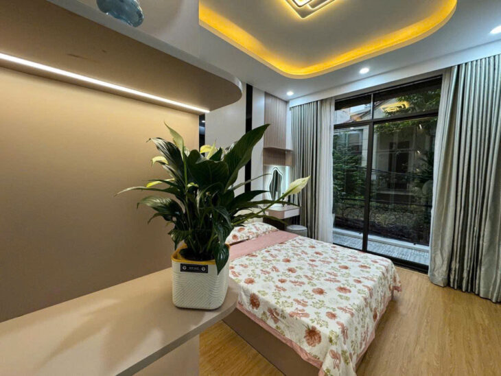 NGÕ 29 KHƯƠNG HẠ – GARA Ô TÔ – KINH DOANH – VIEW HỒ 46m2 5 tầng MT 3.4m Giá 14.95 tỷ