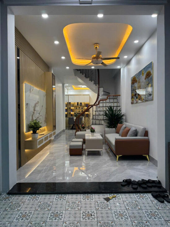 NGÕ 29 KHƯƠNG HẠ – GARA Ô TÔ – KINH DOANH – VIEW HỒ 46m2 5 tầng MT 3.4m Giá 14.95 tỷ