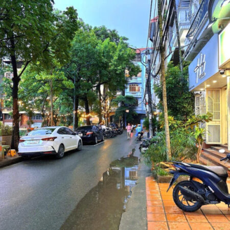 PL CHÙA LÁNG VIEW HỒ – KINH DOANH – Ô TÔ TRÁNH 50m2 5 tầng MT 4.2m Giá 28.8 tỷ