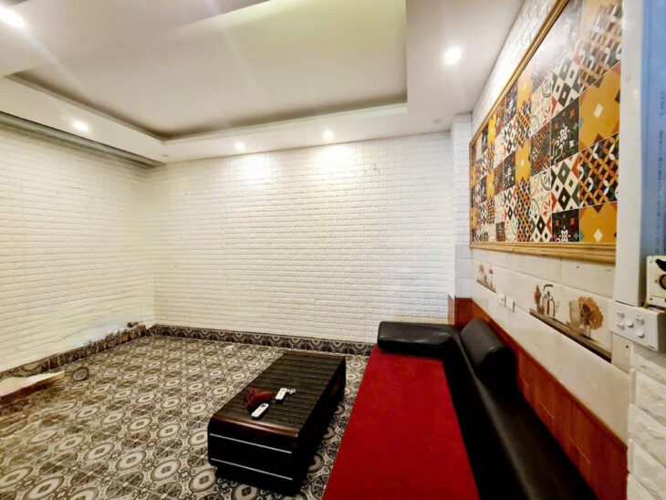 PL NGUYÊN HỒNG – Ô TÔ – VỈA HÈ-KINH DOANH DT 45m2 6 tầng MT 5m Giá 33 tỷ