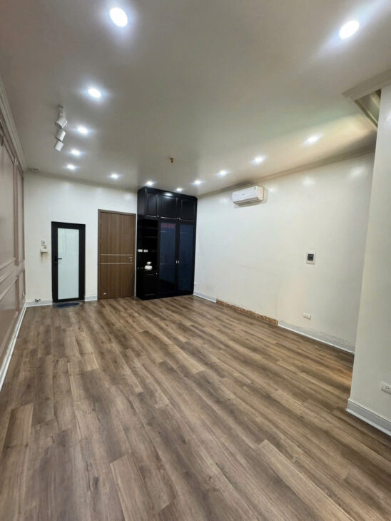 PL ĐỖ QUANG – KINH DOANH SẦM UẤT Diện Tích 38m2 5 tầng mặt tiền 4.1m Giá 17.9 tỷ