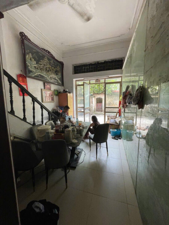 PHỐ NGUYỄN VĂN HUYÊN – Ô TÔ TRÁNH KINH DOANH – 40m2 4 tầng MT 6.2m Giá 16.2 tỷ