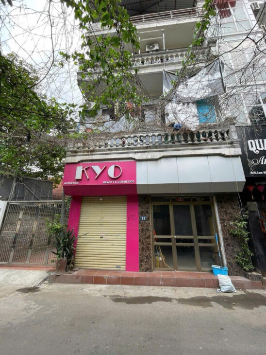 PHỐ NGUYỄN VĂN HUYÊN – Ô TÔ TRÁNH KINH DOANH – 40m2 4 tầng MT 6.2m Giá 16.2 tỷ