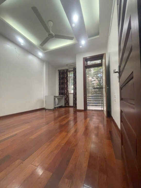 MẶT PHỐ NGUYỄN KHẢ TRẠC KINH DOANH ÔTÔ TRÁNH 48m2 5 tầng mt 3.8m Giá 22.9 tỷ