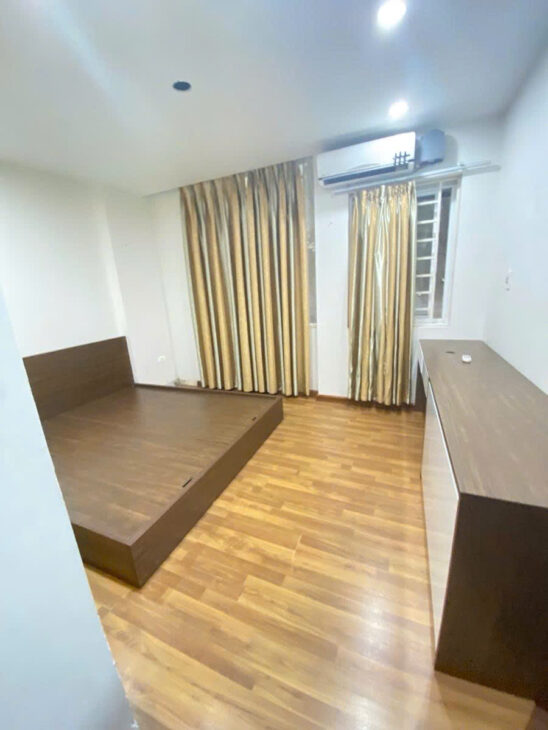BÁN NHÀ VŨ NGỌC PHAN – PHỐ TRUNG TÂM Diện Tích 41m2 4 tầng mặt tiền 8m Giá 11.2tỷ
