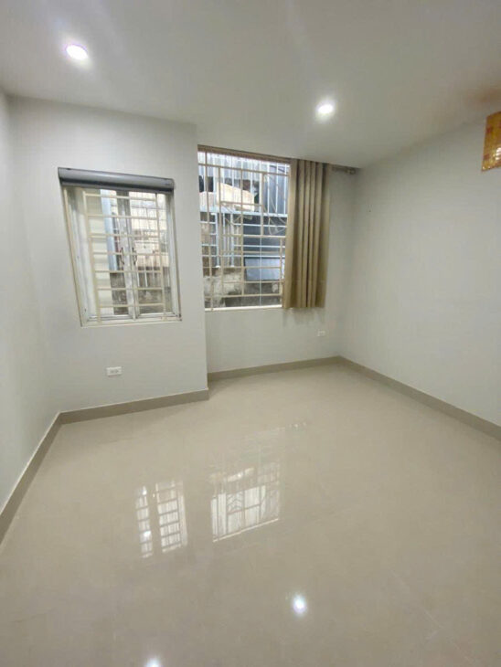 BÁN NHÀ VŨ NGỌC PHAN – PHỐ TRUNG TÂM Diện Tích 41m2 4 tầng mặt tiền 8m Giá 11.2tỷ