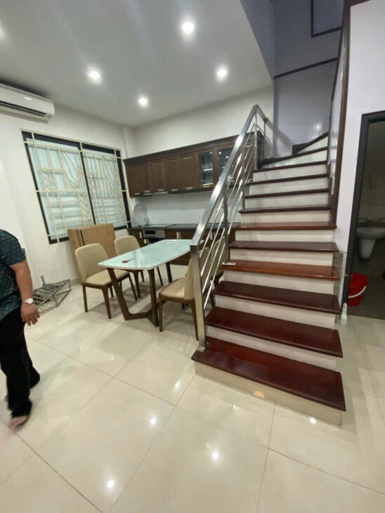 BÁN NHÀ VŨ NGỌC PHAN – PHỐ TRUNG TÂM Diện Tích 41m2 4 tầng mặt tiền 8m Giá 11.2tỷ