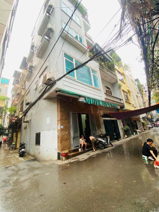 BÁN NHÀ CẦU GIẤY LÔ GÓC MẶT NGÕ KINH DOANH 38m2 5 tầng mặt tiền 4.6m Giá 17 tỷ