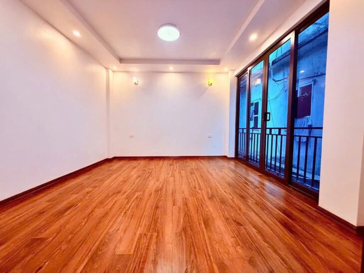Bán Nhà Kim Hoa 27m2. 5 tầng. mặt tiền 6.5m. giá 6.9 tỷ Đống Đa hà Nội