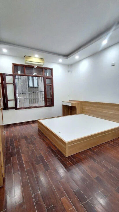 PHỐ CHỢ KHÂN THIÊN – NGÕ THÔNG – 32m2 6 tầng mặt tiền 4m Giá 7.98 tỷ