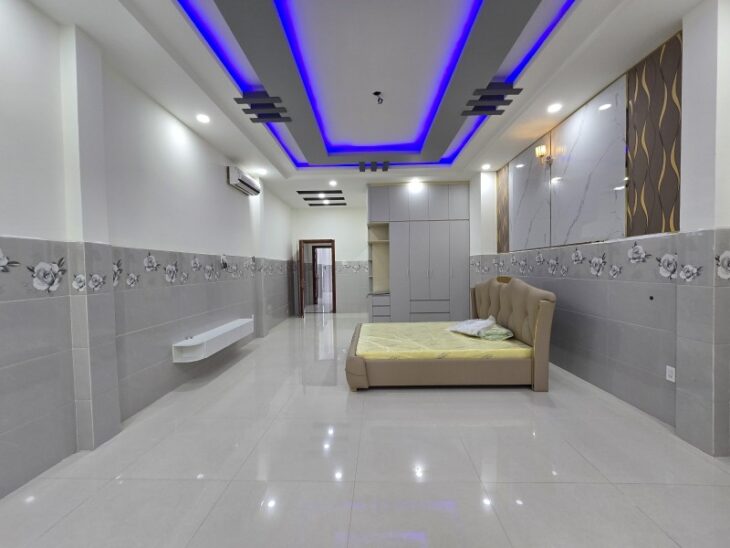 Bán nhà Mặt tiền ngay Lâm Văn Bền, Bình Thuận, Quận 7, 113m2 (5.1×22) 4 tầng, 16.5 tỷ