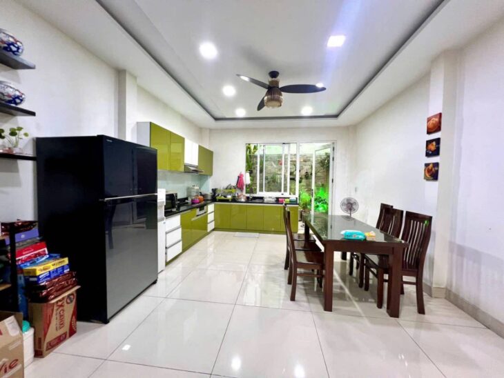 NHÀ 3 TẤM – XE HƠI TRÁNH NHAU – HÒA BÌNH – TÂN PHÚ – 95M2 – NGANG 4.5 X 21 – CHỈ 11.9 TỈ