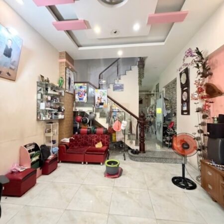 NGAY EMART PHAN HUY ÍCH – GIÁP TÂN BÌNH – HẺM NHƯ MẶT TIỀN – 4 TẦNG BTCT – 60 M2 – 6 PN – NHỈNH 9 TỶ