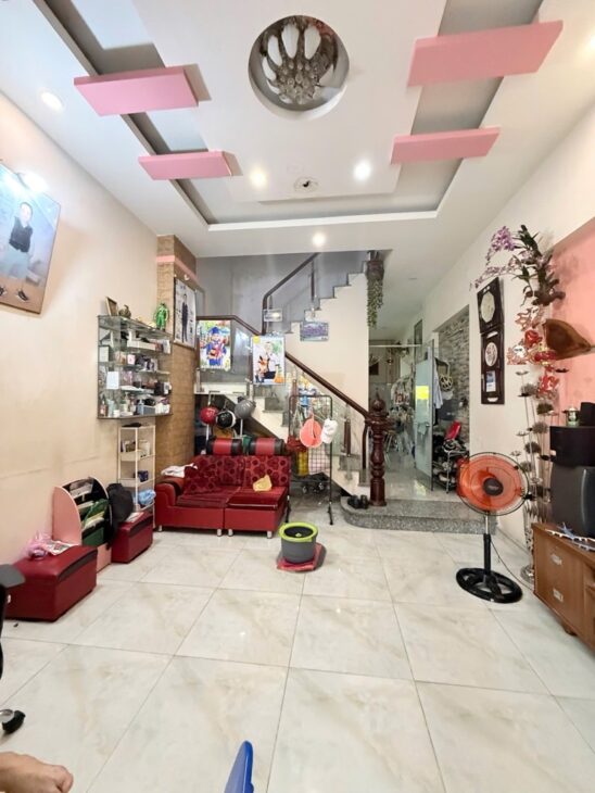 NGAY EMART PHAN HUY ÍCH – GIÁP TÂN BÌNH – HẺM NHƯ MẶT TIỀN – 4 TẦNG BTCT – 60 M2 – 6 PN – NHỈNH 9 TỶ