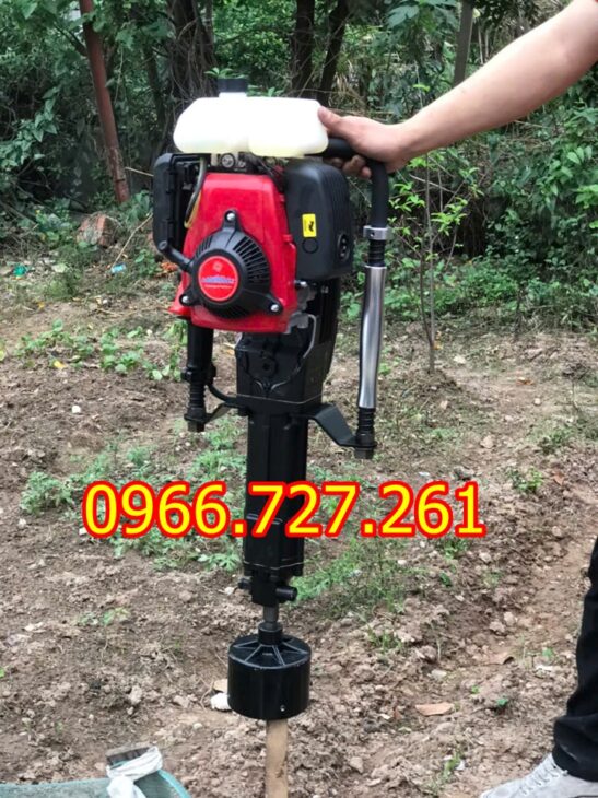 Máy đóng cọc, đóng cừ cầm tay 4 thì Kawasaki KW680