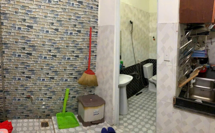 CHỈ hơn 6 tỷ có ngay NHÀ VIP Cách Mạng t8 q10-hẻm xe hơi-có ban công thông thoáng