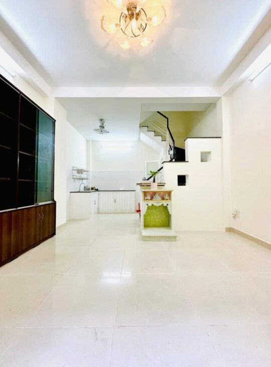 HẺM XE HƠI – TT Q10 -TÔ HIẾN THÀNH- SIÊU HIẾM NHỈNH HƠN 6 TỶ