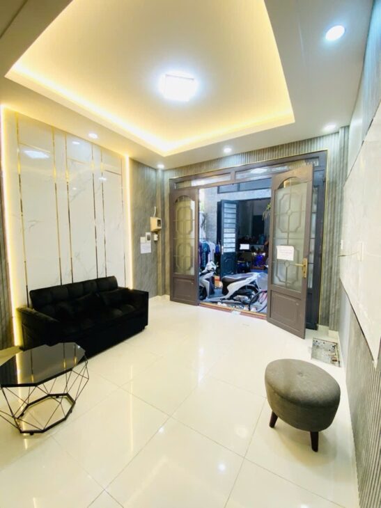 CẦN TIỀN BÁN GẤP NGUYỄN THỊ TẦN [P1, Q8] DT: 51M2 (3.8 X 15M), 2T, 3PN, 2WC CHỈ 5 TỶ
