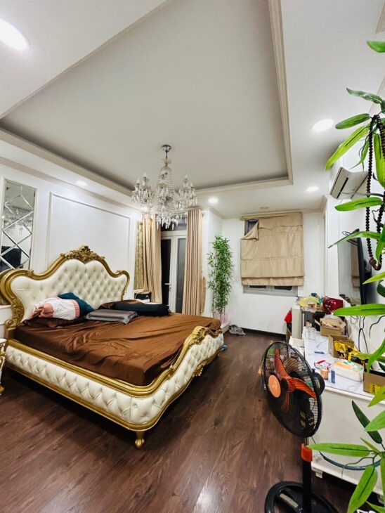 NHÀ RIÊNG – 5 TẦNG – DT: 4.2 x 21M(89M2) – LÊ VĂN LƯƠNG, TÂN KIỂNG – QUẬN 7 – GIÁ 11.7 TỶ