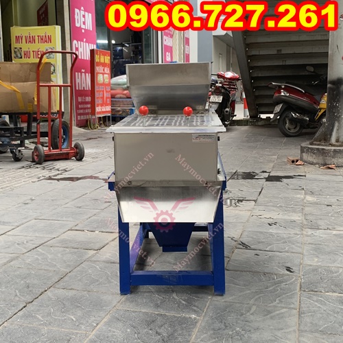 Máy bóc vỏ đậu lụa rang 600 kg/giờ Vinmax BVL60
