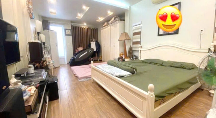 Nhà 91m 4 tầng độc lập, sân để 2 ô.tô Giá 4.7 tỉ gần ngã 4 Thiên Lôi