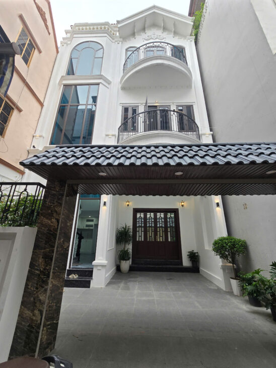 Hiếm ! Phú Thượng, Tây Hồ ,Nhà như biệt thự , 85m2, 4 Tầng , ô tô vào tận nhà ,ngay phố, ở luôn,