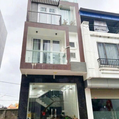 Bán nhà lô 7 Lê Hồng Phong, 40m 4 tầng, Giá 3.85 tỉ gần BigC