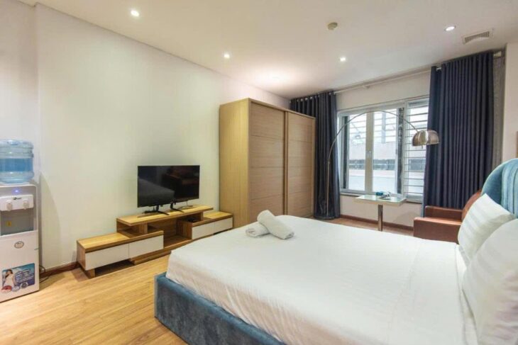 Nhà mặt phố Tràn Quốc Toản, Hoàn Kiếm , 100m2 , 4 Tầng, Mặt tiền 8m .Kinh Doanh cực đỉnh. 65.5 tỷ