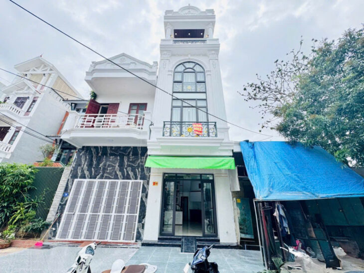 Rẻ nhất khu phân lô Văn Cao, 30m 5 tầng, đường 12m, Giá 3.79 tỉ