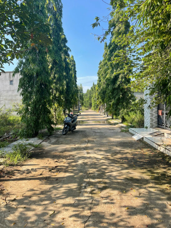 Bán đất Đồi 61, dân cư đông, giá tốt, ngay tổng kho Miền Đông 620ha